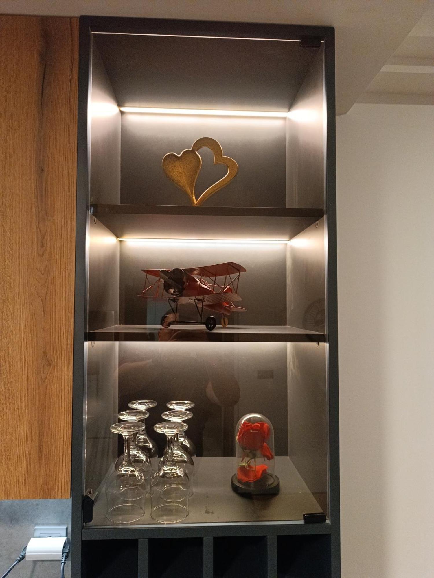 סקופיה 18Th & 16H Floor Secure Luxury Condos With Pool & Fitness Included In Price מראה חיצוני תמונה